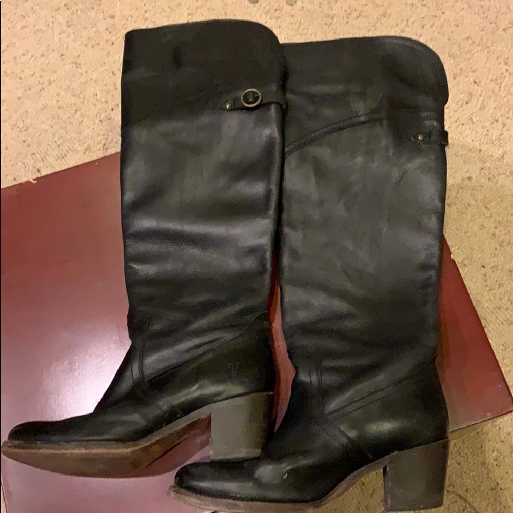 TODAY ONLY❤️Women’s Frye Boots!!